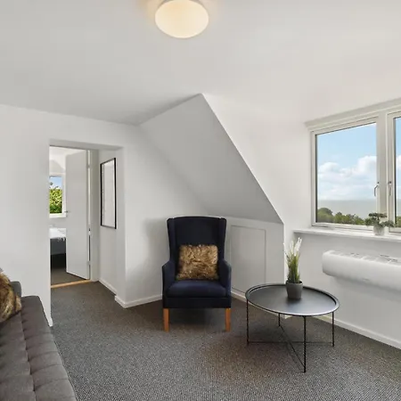 Gorgeous In With House Sea View Holiday home *