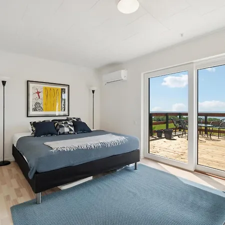 Holiday home Gorgeous In With House Sea View *