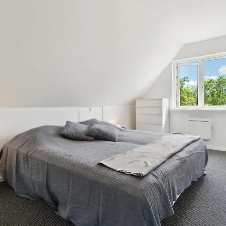 Gorgeous In With House Sea View